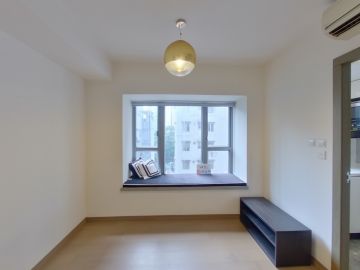 CENTRE POINT Low Floor Zone Flat D Central/Sheung Wan/Western District