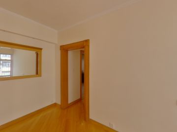 CRYSTAL COURT High Floor Zone Flat A Ho Man Tin/Kings Park/Kowloon Tong/Yau Yat Tsuen