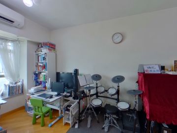 ROYAL PENINSULA Block 2 Very High Floor Zone Flat H Hung Hom/Whampoa/Laguna Verde