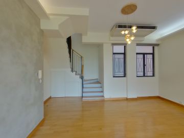 PARK ROYALE Tower 10 Very High Floor Zone Flat D Yuen Long