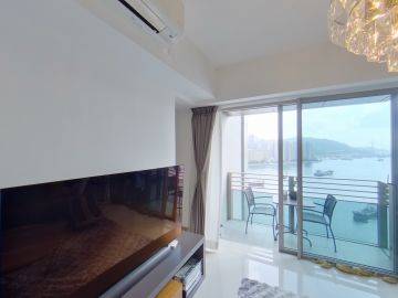 海之戀 3期A 海之戀.愛炫美 3A座 中層 A室 荃灣