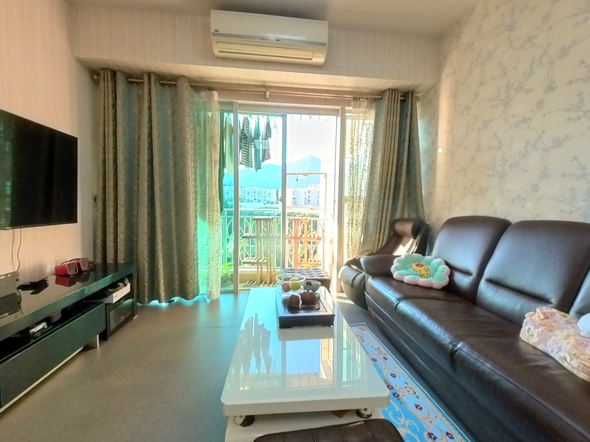 大围 名城 中层 House730-7243512