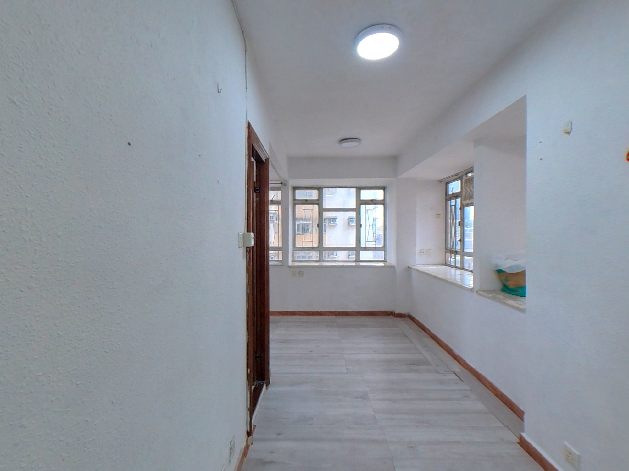 Yuen Long Town Centre YIK FAT BUILDING Lower Floor House730-7123120